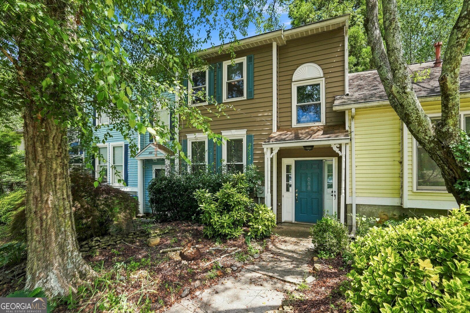 668 Stratford Grn — photo