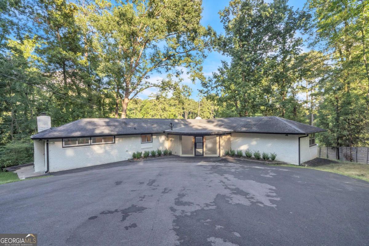 1568 Niskey Lake Trl SW — photo