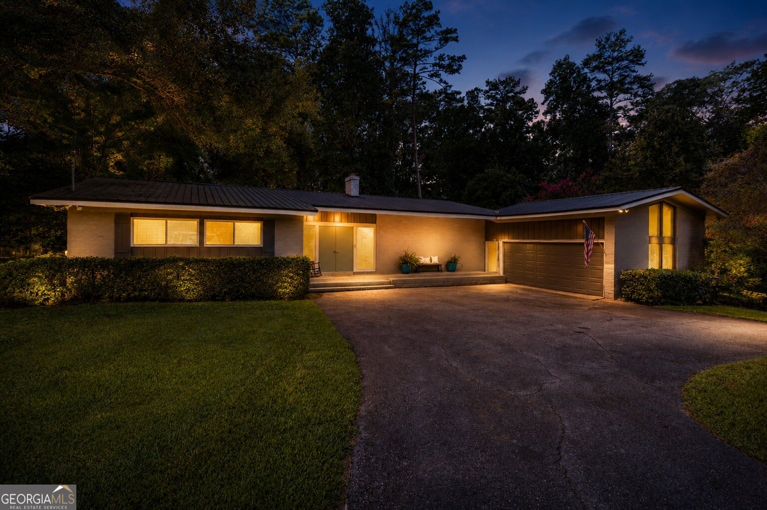 101 Jenkins Dr — photo