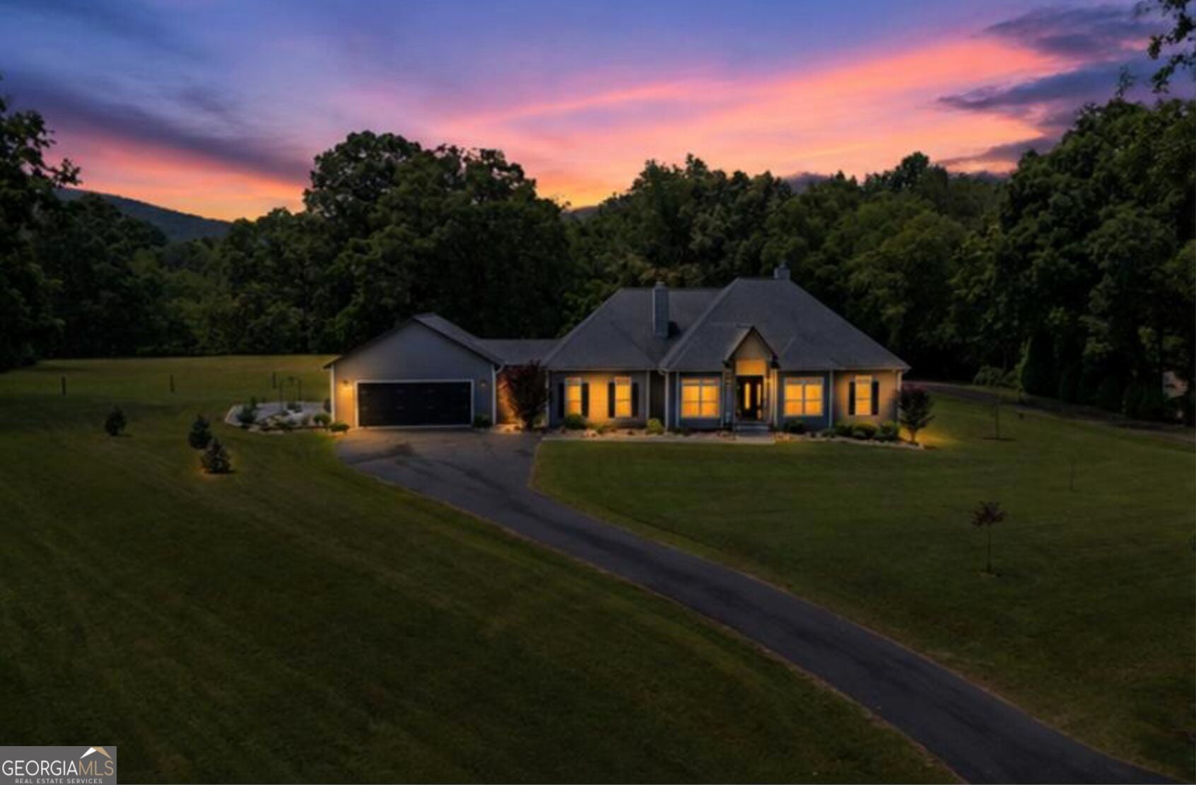 1502 Smithfield Lane Ln — photo