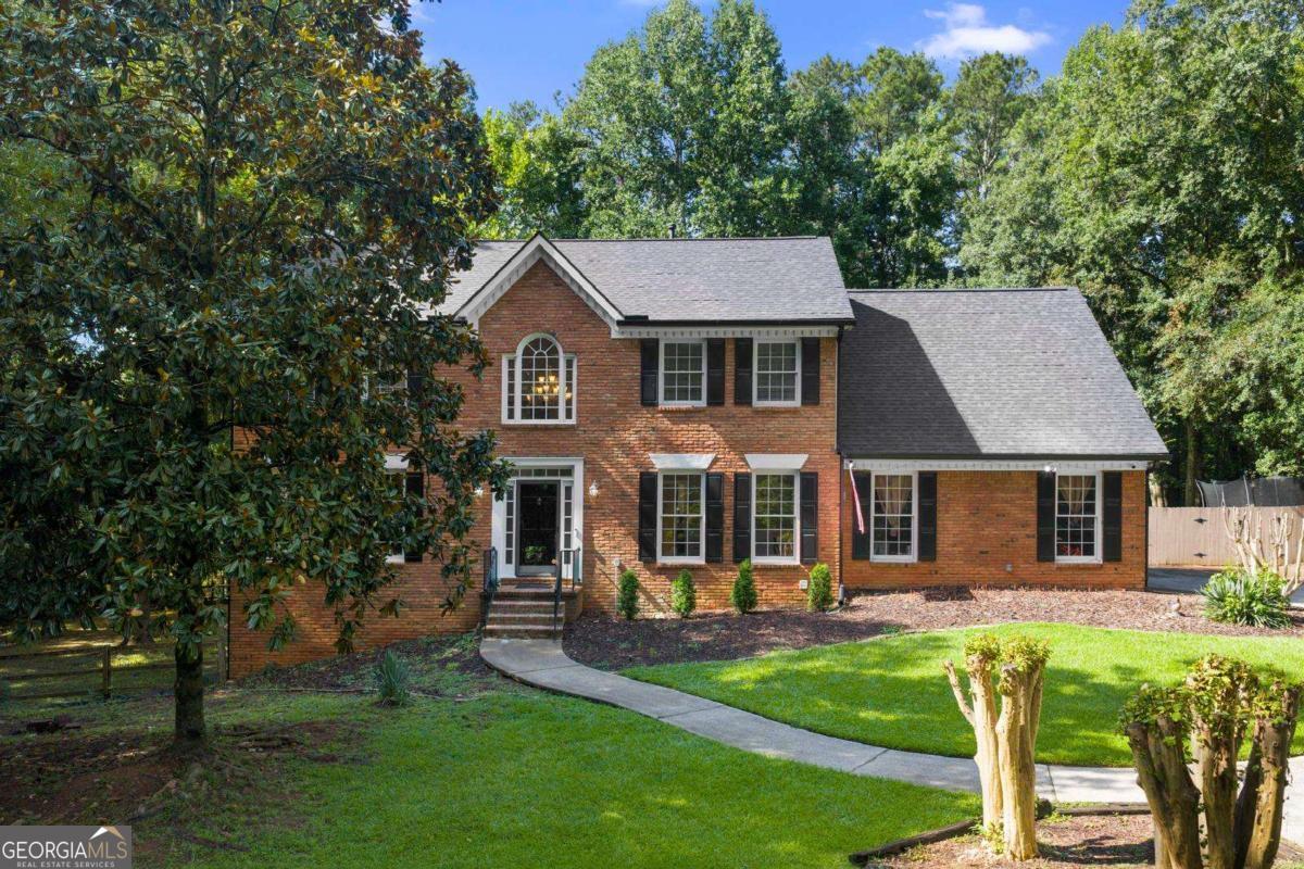 10560 Haynes Bridge Rd — photo