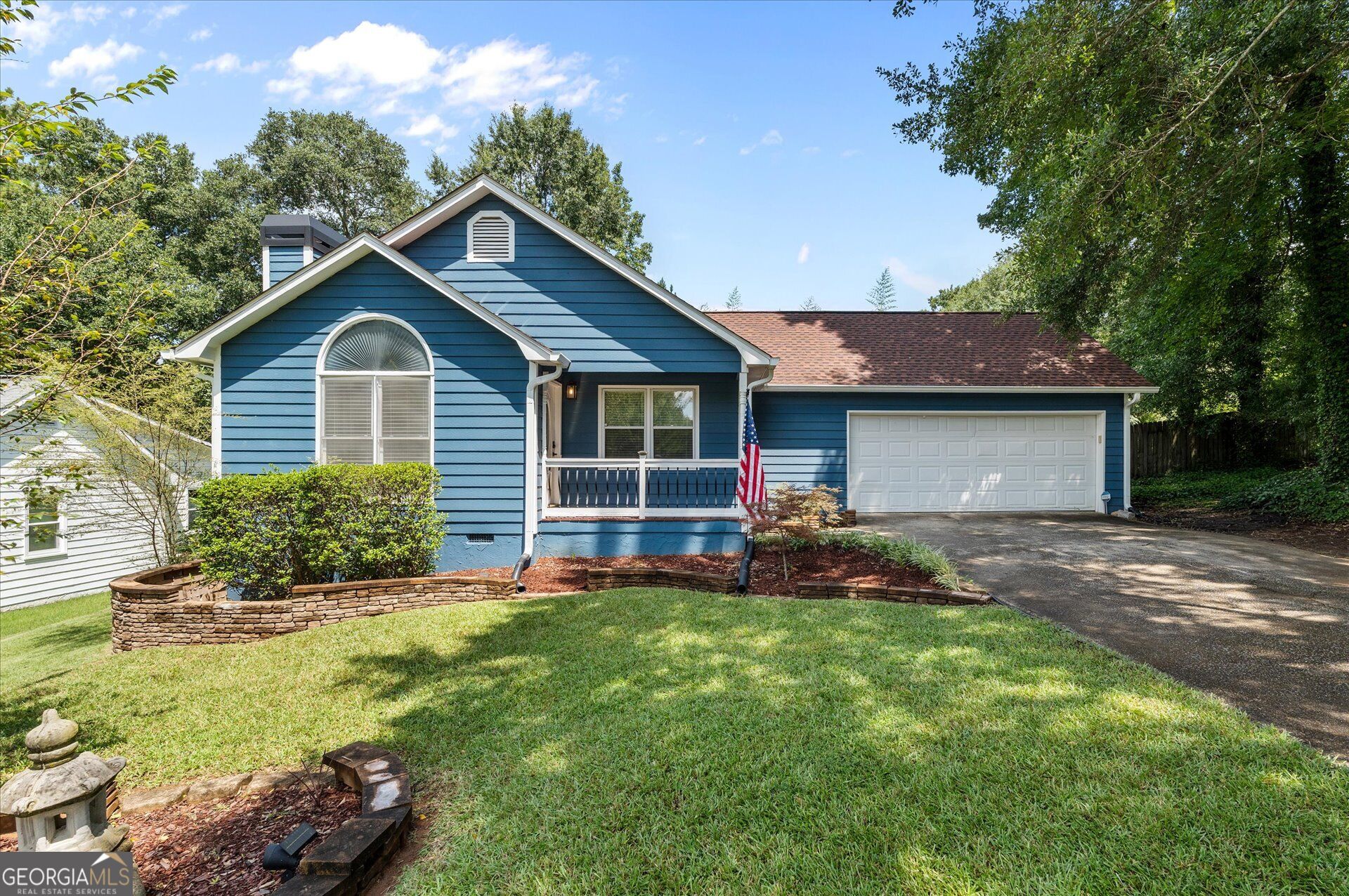 101 Mallard Ln — photo