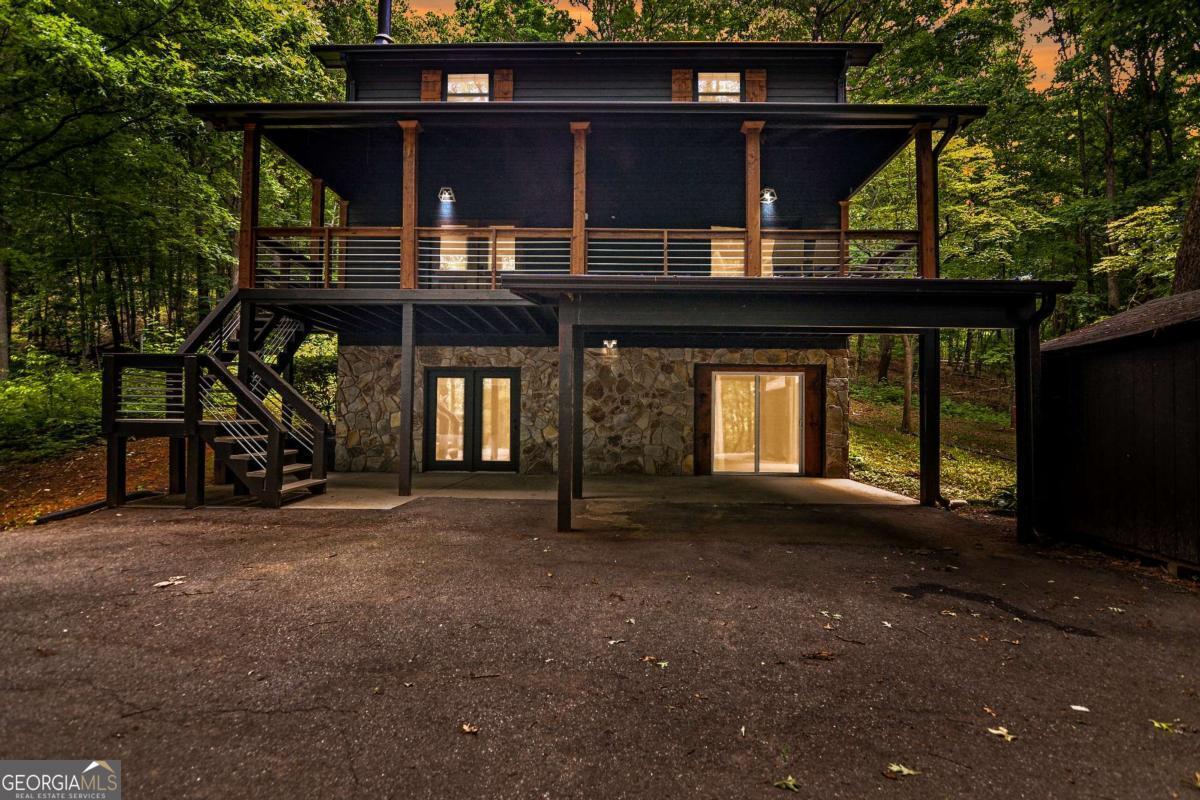 136 Fox Run Drive, Blue Ridge, GA 30513 — photo 2