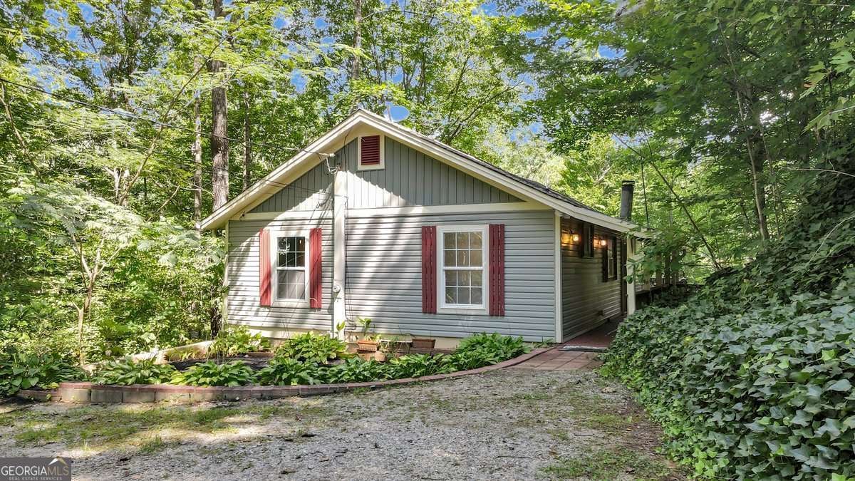 126 Silver Fox Dr — photo