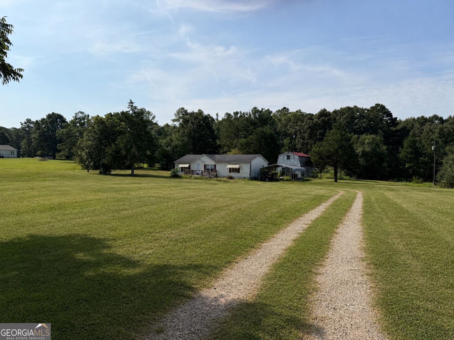 833 Twin Oaks Rd — photo