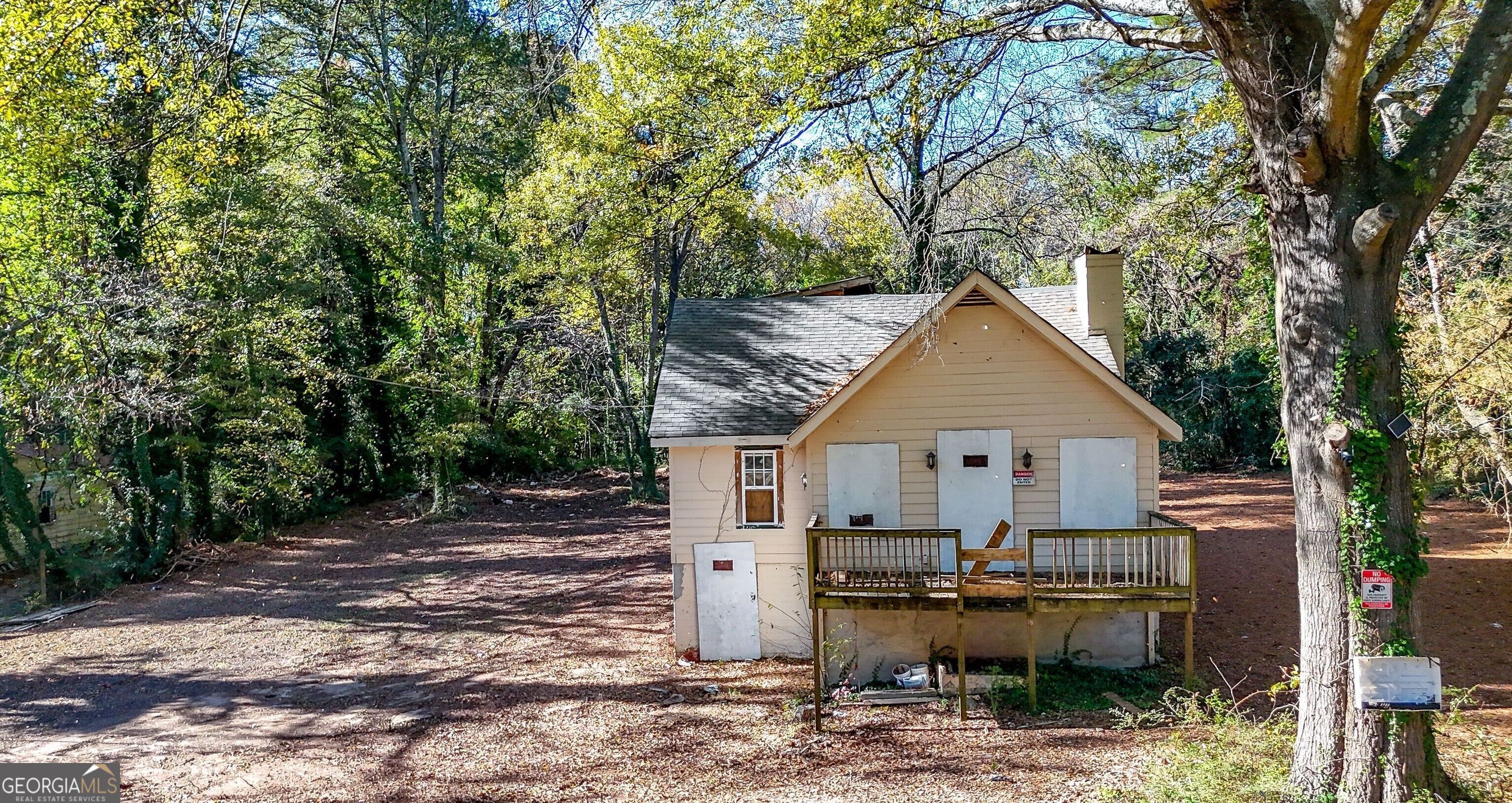 2905 Waters Rd — photo