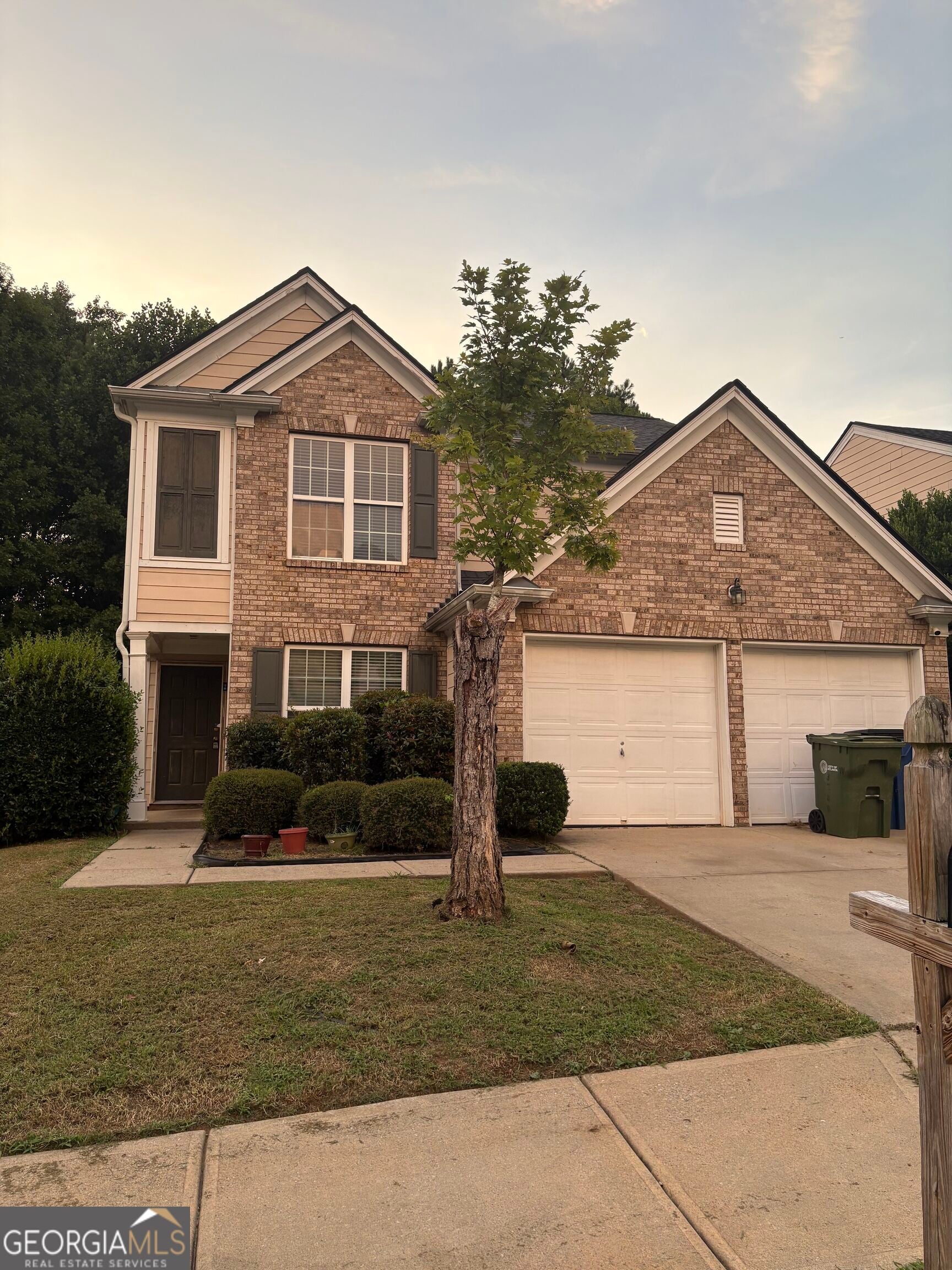 3289 Wellington Walk SW — photo