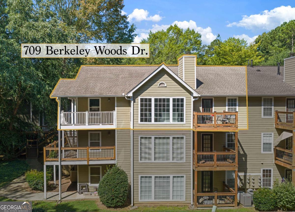 709 Berkeley Woods Dr — photo