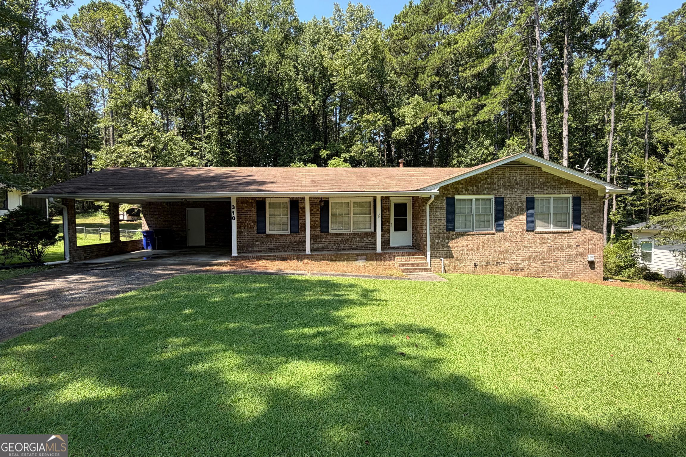 310 Sharon Dr — photo