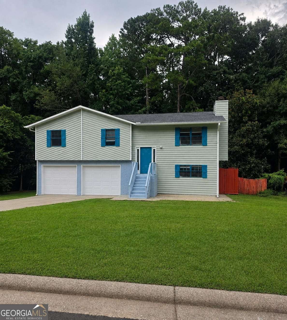 2633 Seneca Trl — photo