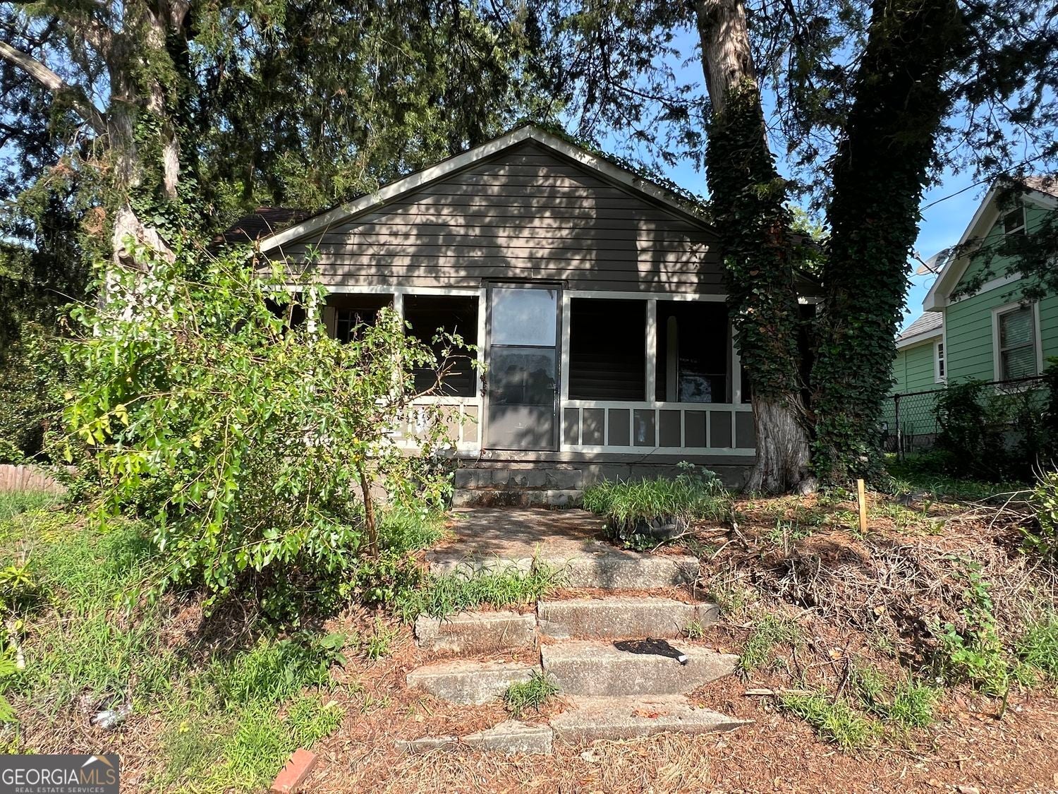 729 High St SE — photo