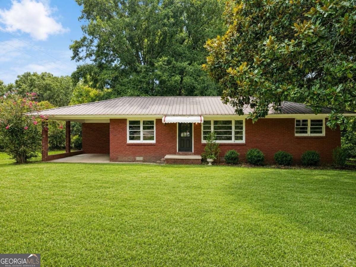 1572 Sugar Valley Rd NW — photo