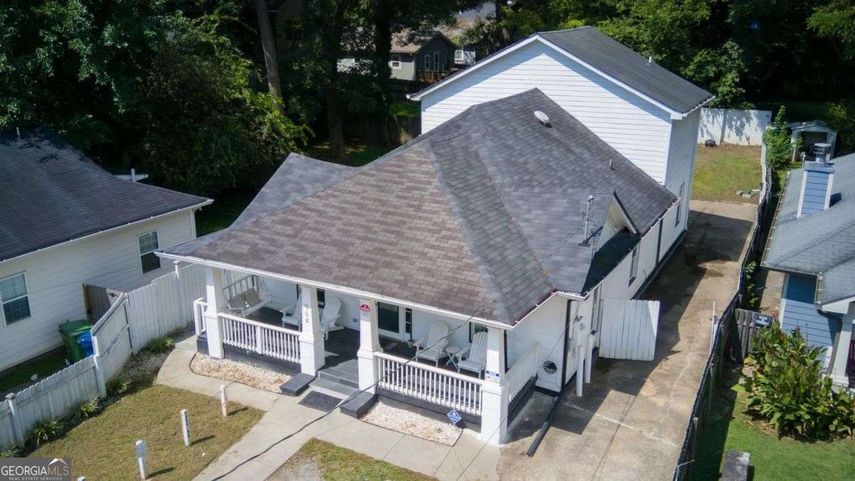964 Mayson Turner Rd NW — photo