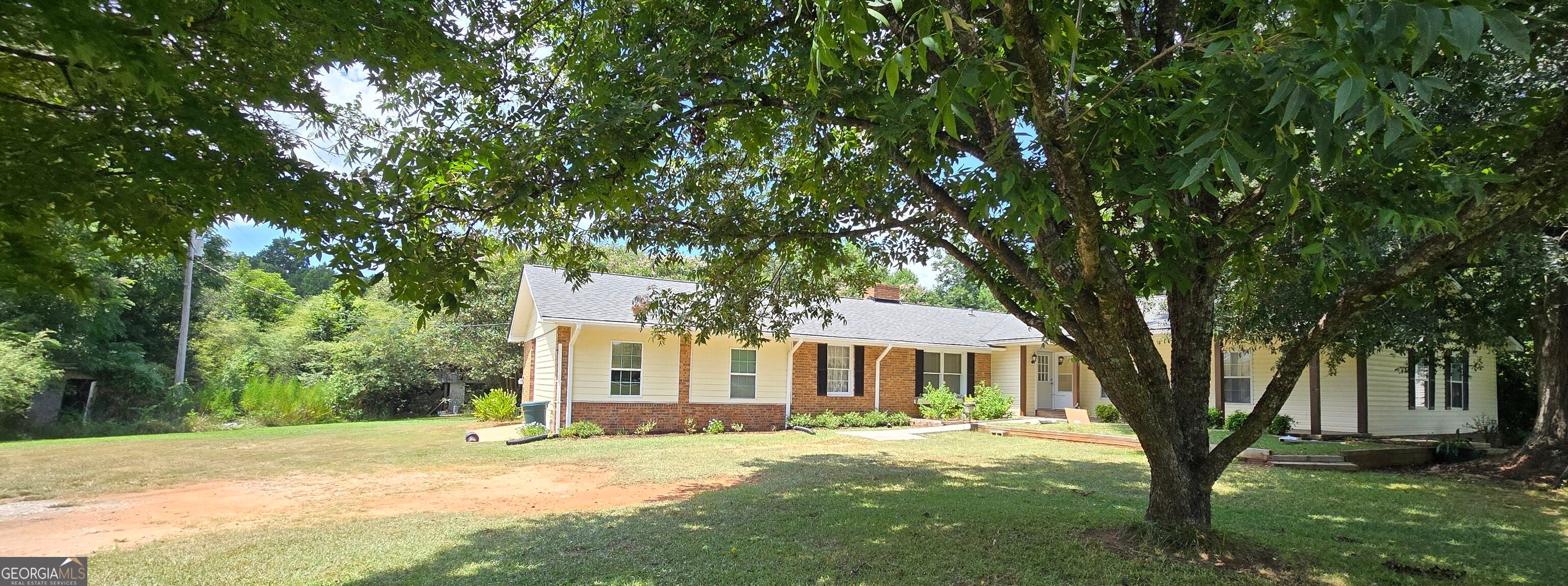 1351 Clack Rd — photo