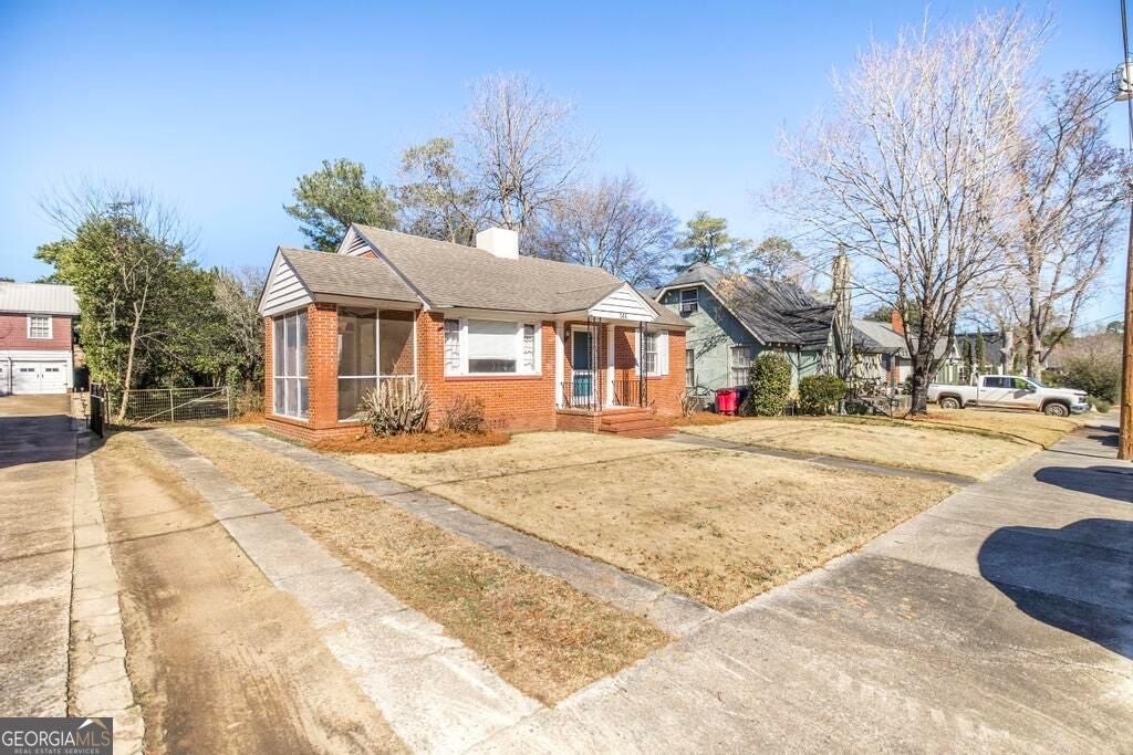144 Desoto Pl — photo
