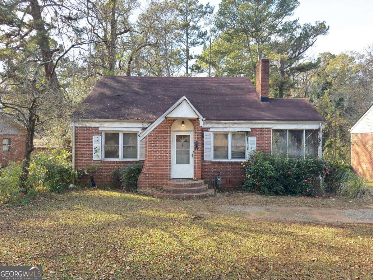 2169 Delowe Dr — photo