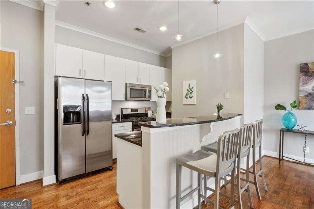 384 Ralph Mcgill Blvd NE 319 — photo