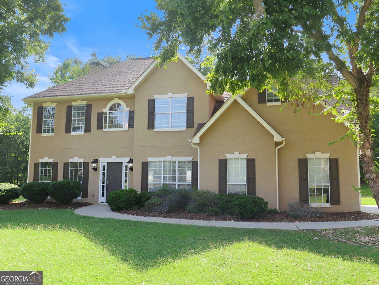 Home in Fairburn, GA 30213 — photo 2