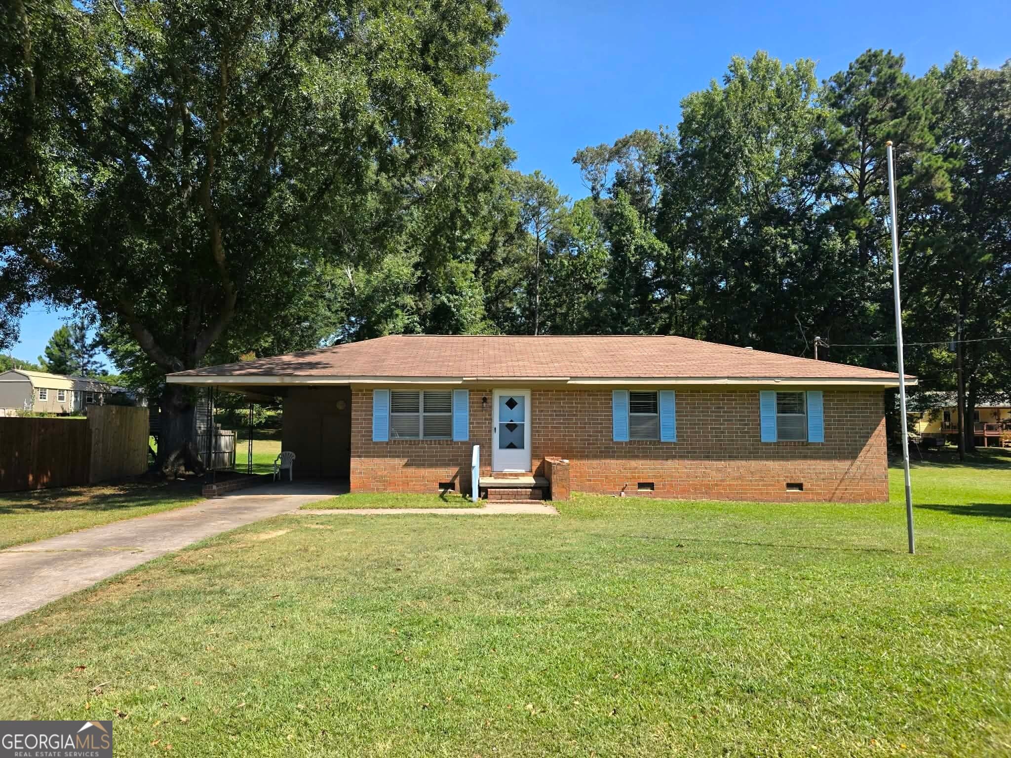 211 Wheeless Rd — photo
