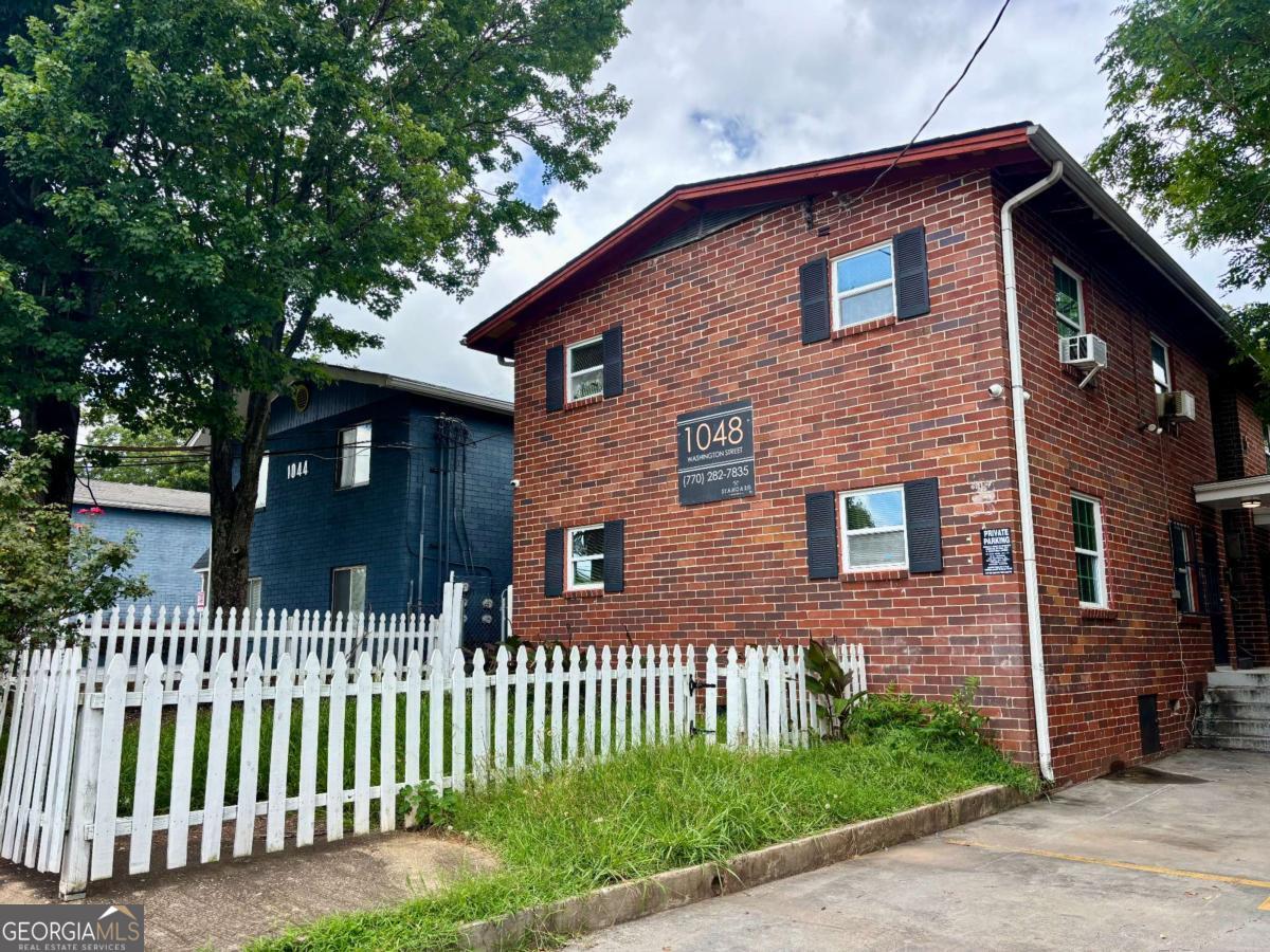 1048 Washington St Unit 6 — photo