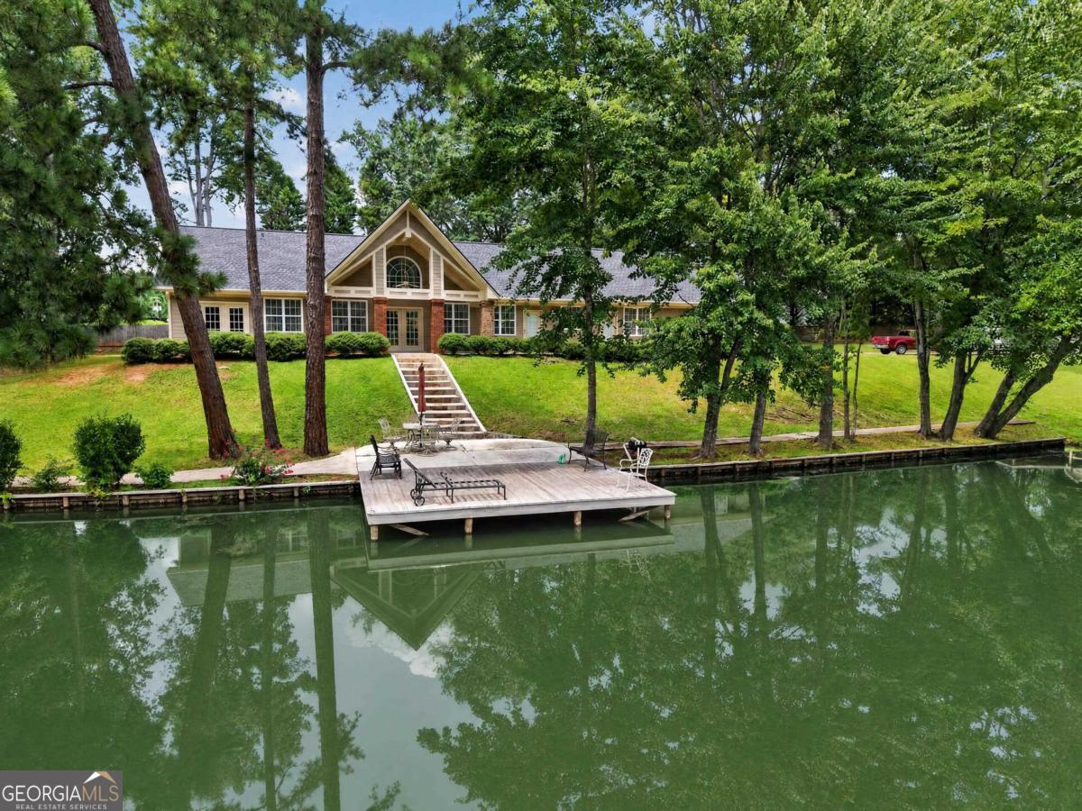 103 N Hidden Lake Dr — photo