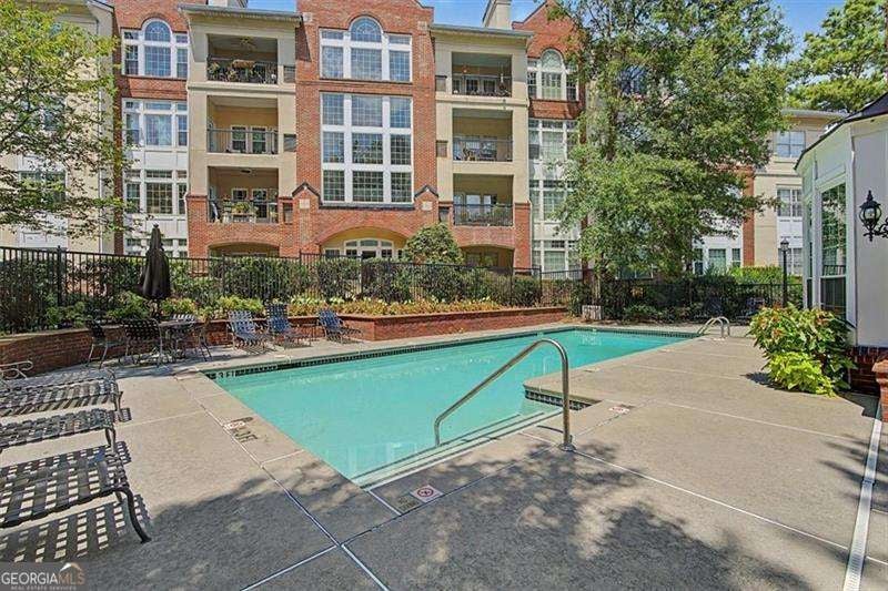 3636 Habersham Rd NW 1304 — photo