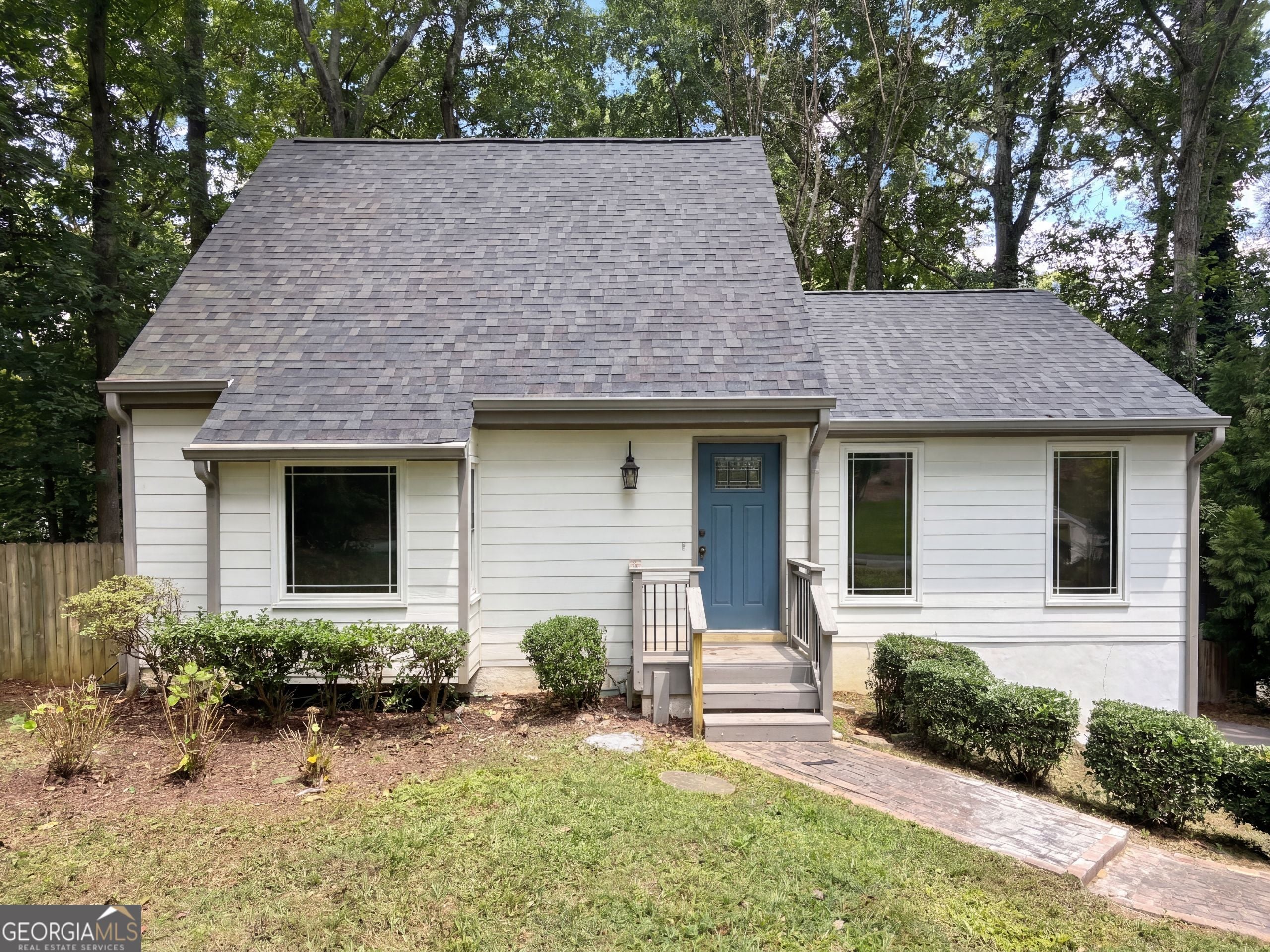 1394 Natchez Trce SW — photo