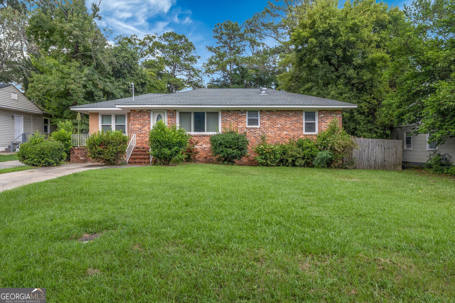 4322 Summerhill Dr — photo