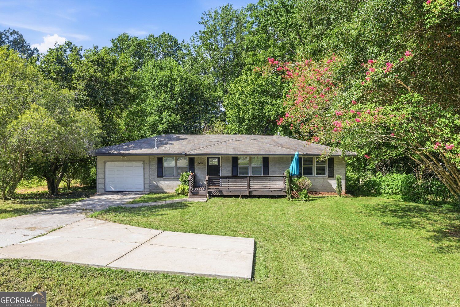 2250 Bouldercrest Rd SE — photo
