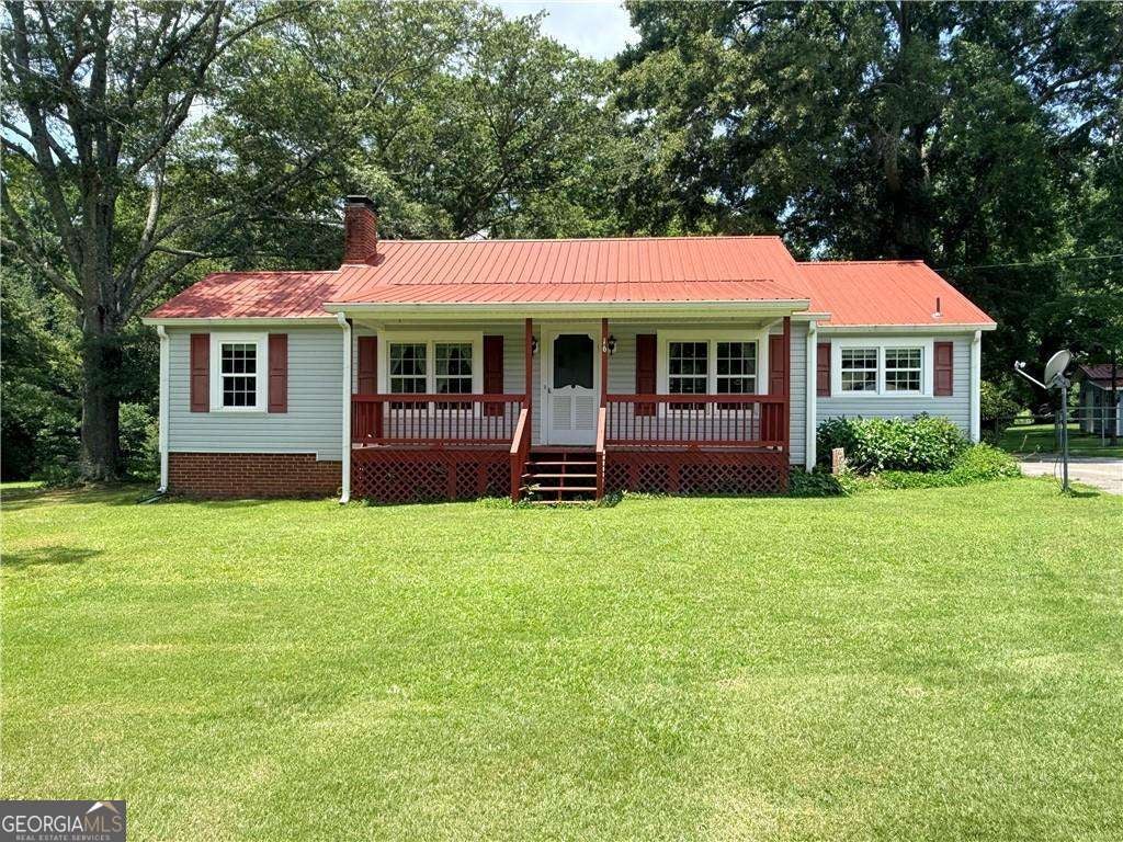 16 Garrett Ave — photo