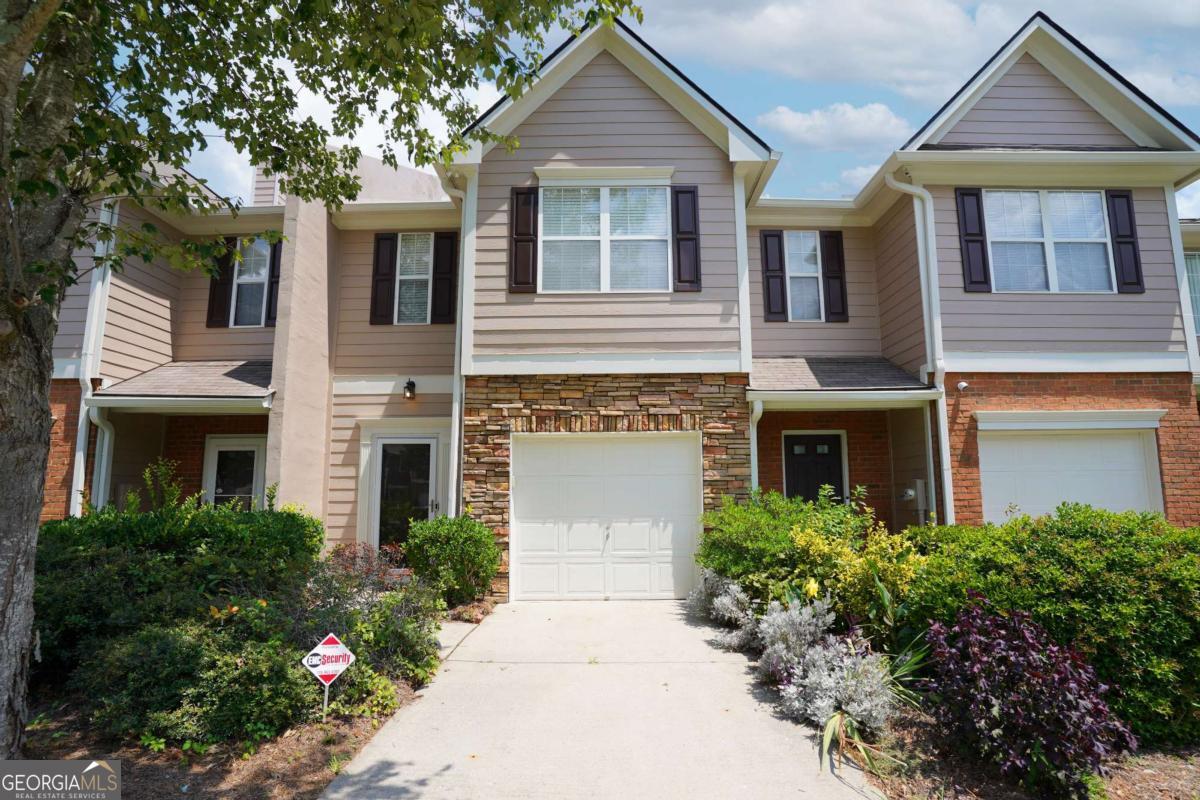 182 Oak Green Dr — photo