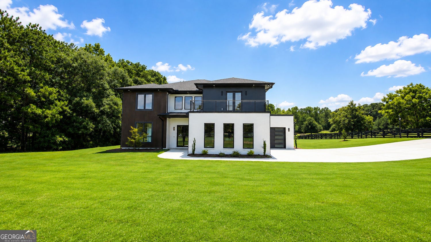 3295 Kelly Glen Ct — photo
