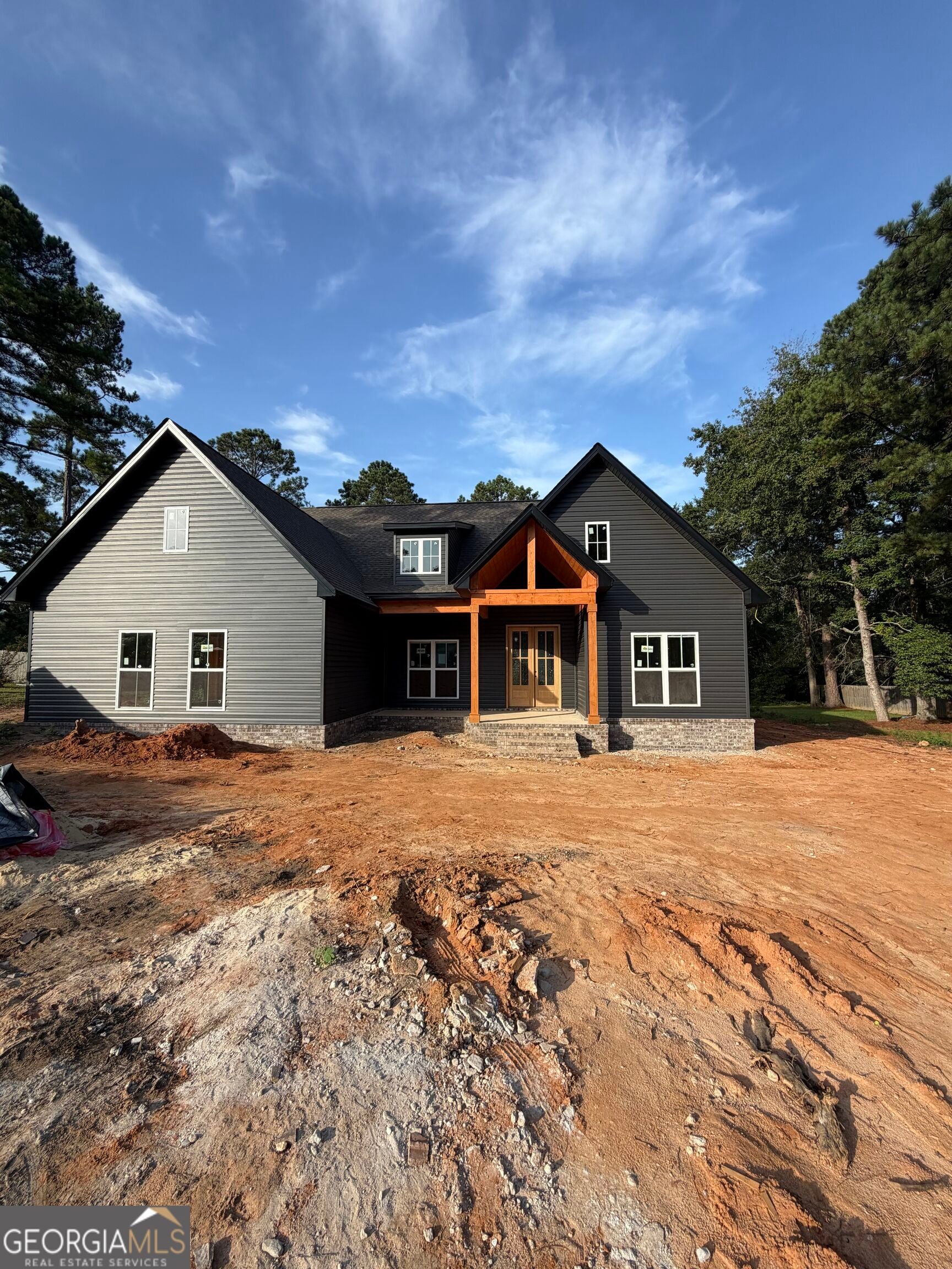 212 Ashland Ct — photo