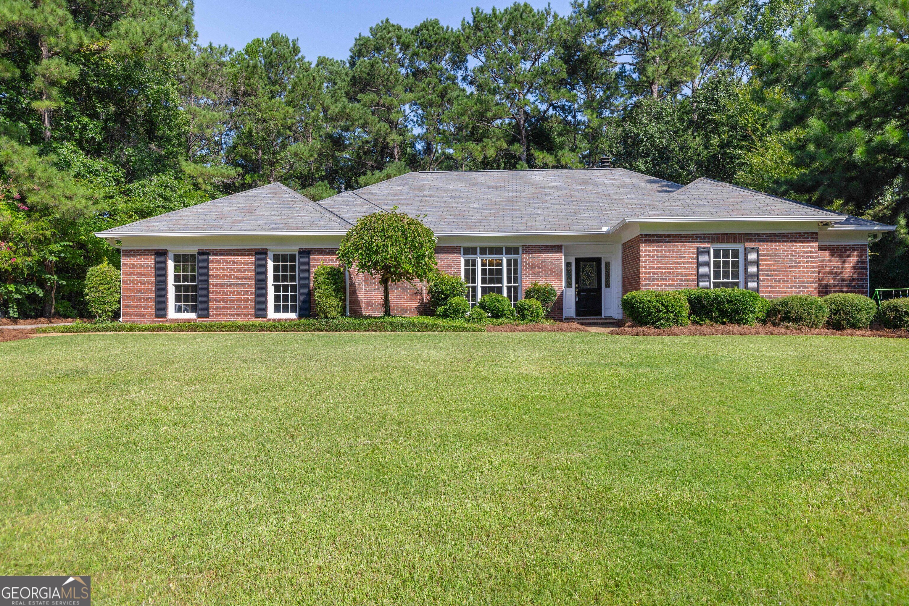 1107 Laurelwood Rd — photo