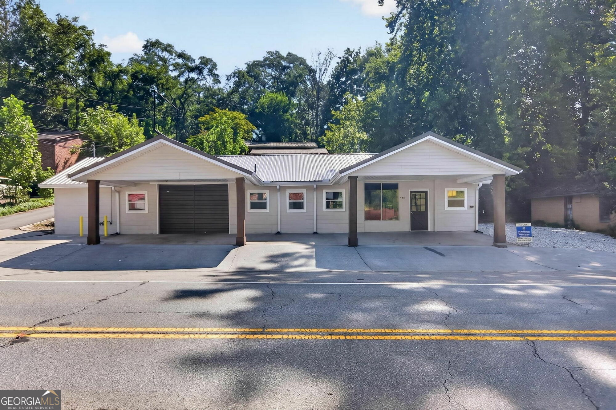 520 Reinhardt College Pkwy — photo