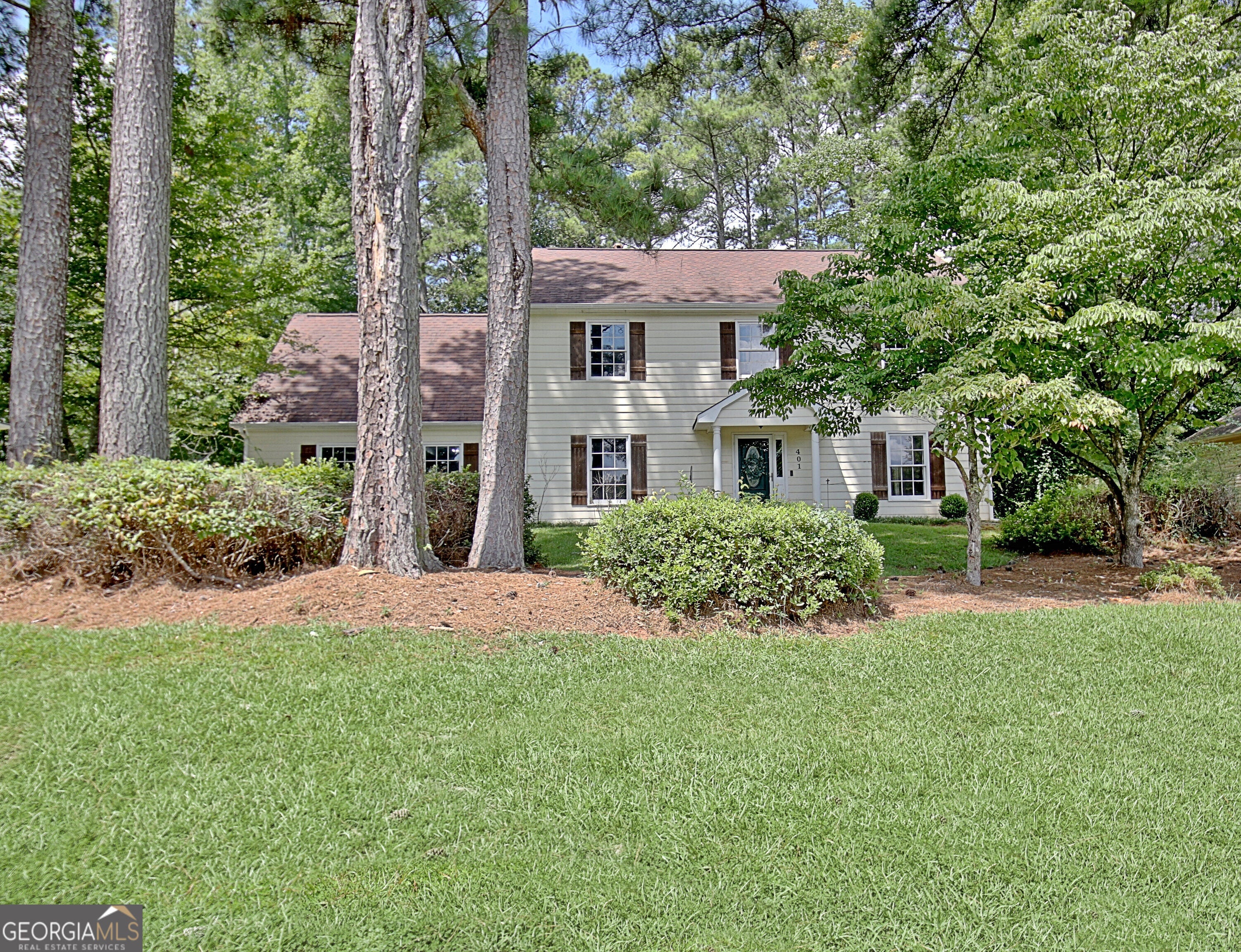 401 Walnut Grove Rd — photo
