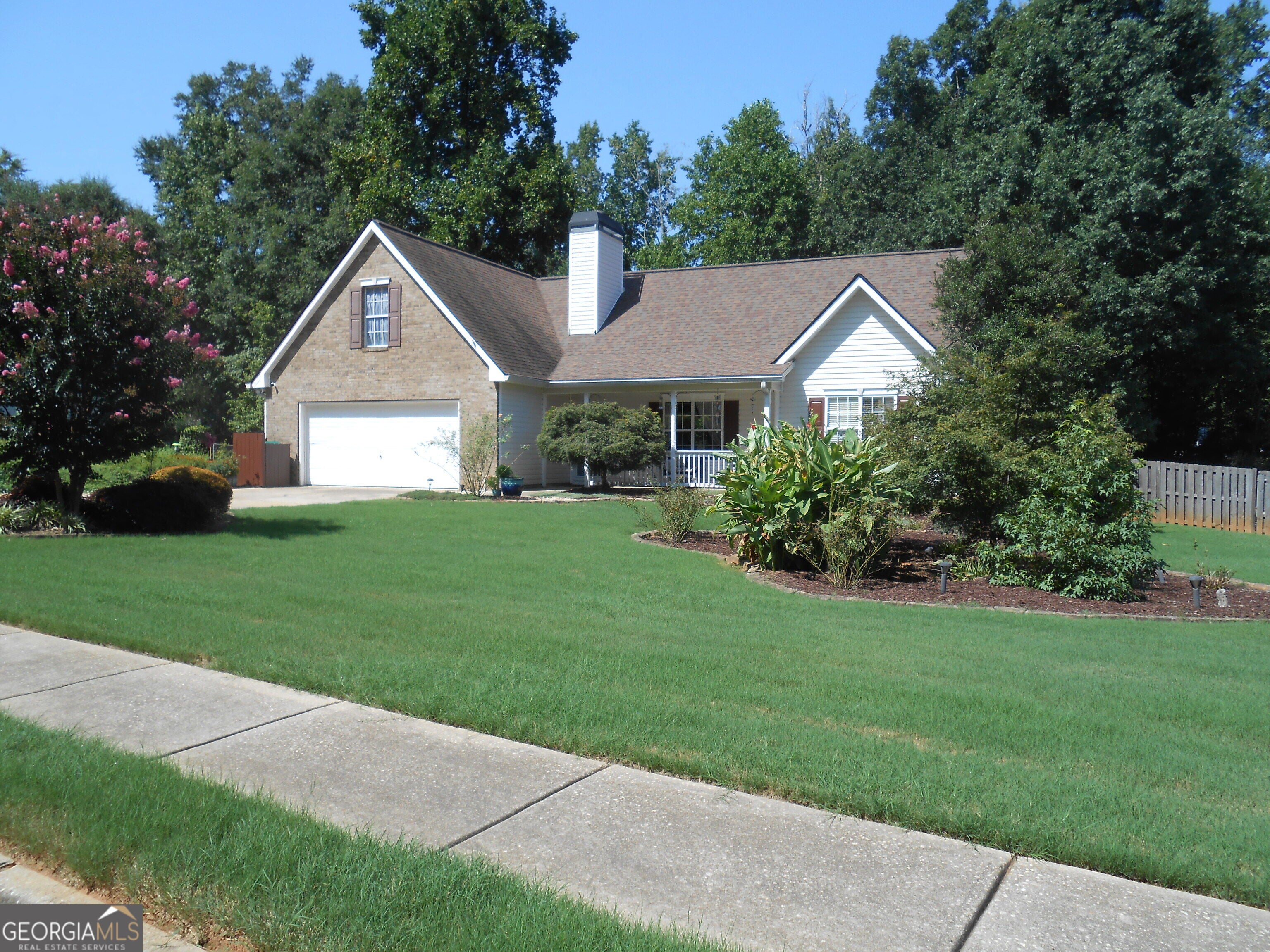 209 Pebble Creek Dr — photo
