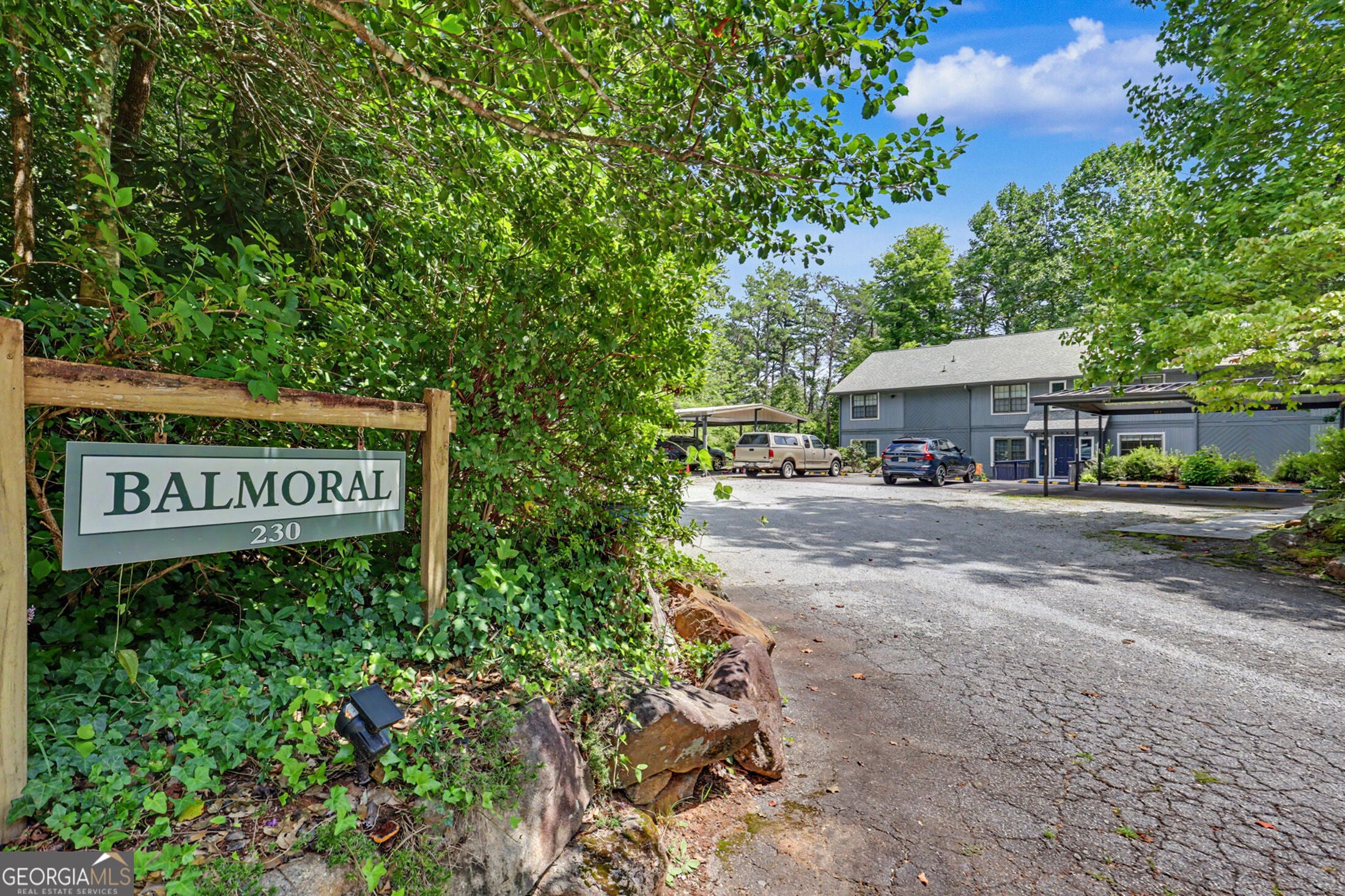 230 Stornoway Dr Unit #3 — photo
