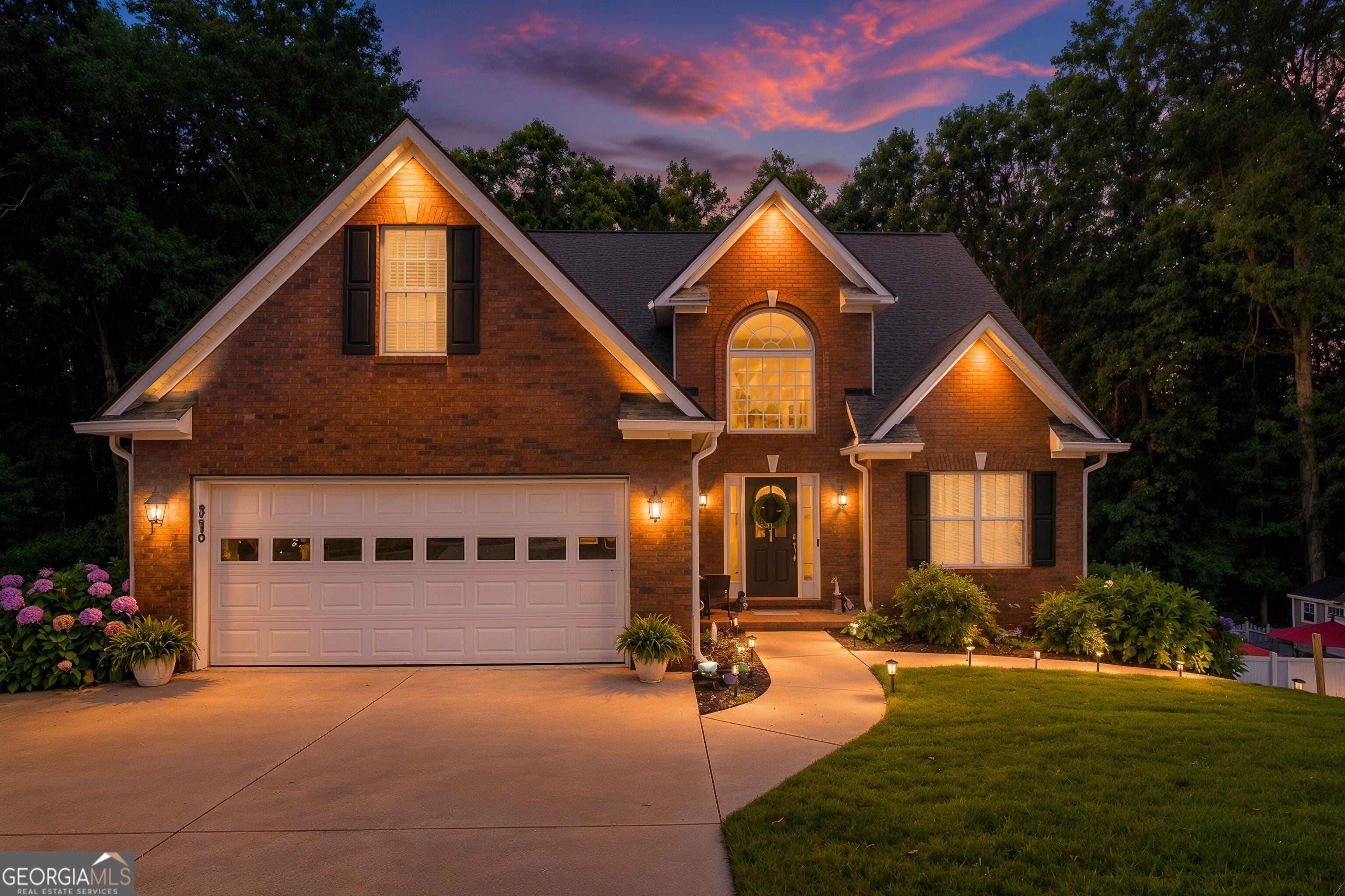 5863 Bay View Dr — photo