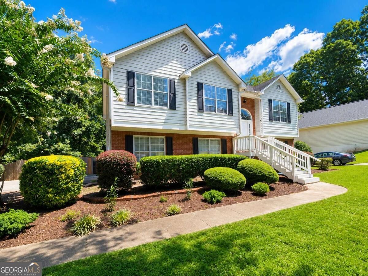 2095 Oakpointe Ct — photo