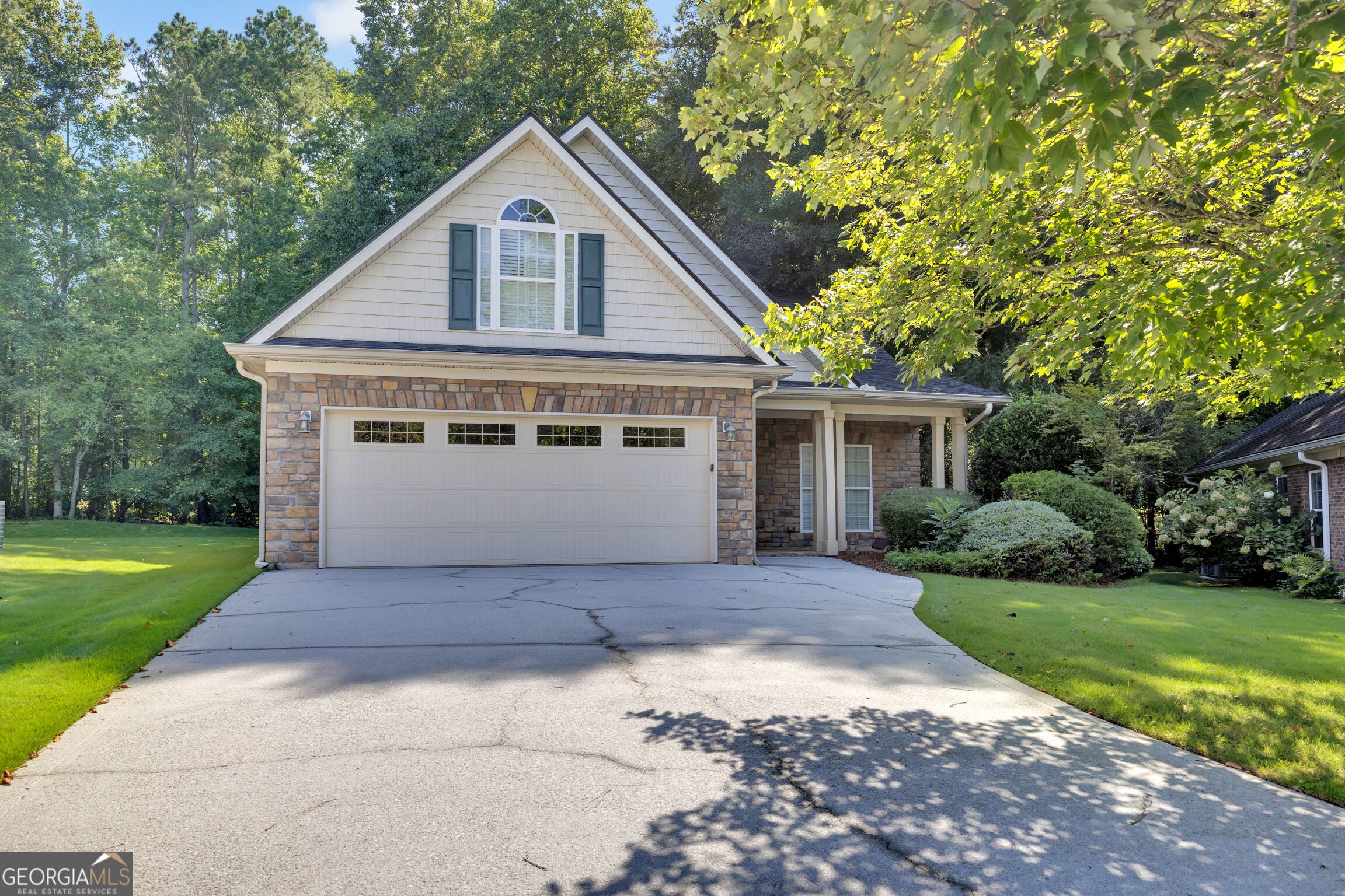 10115 Malcolm Ct — photo