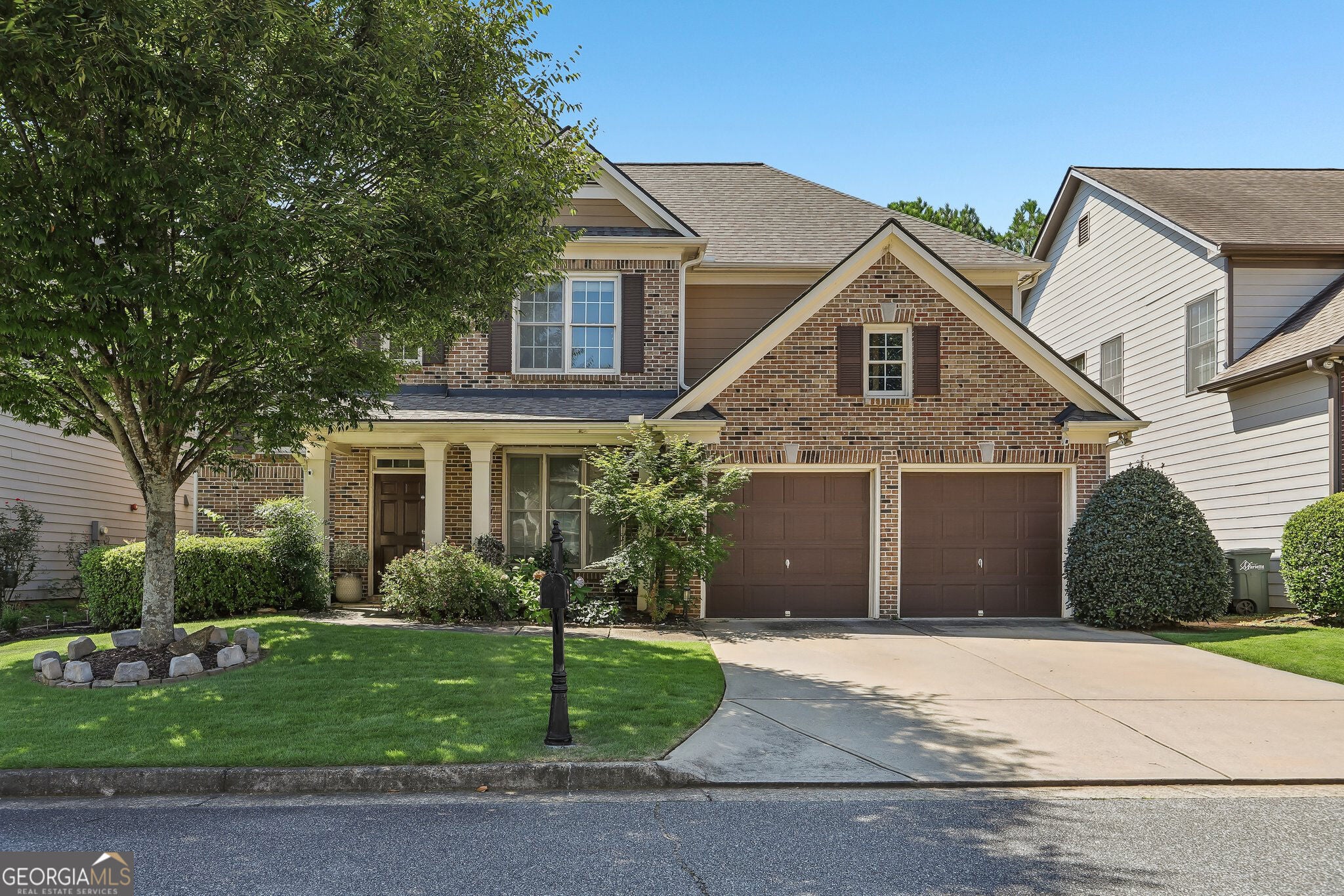 673 Maple Grove Way — photo