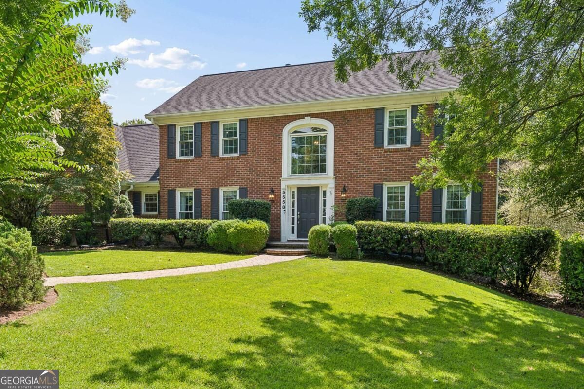 5558 Naylor Ct — photo