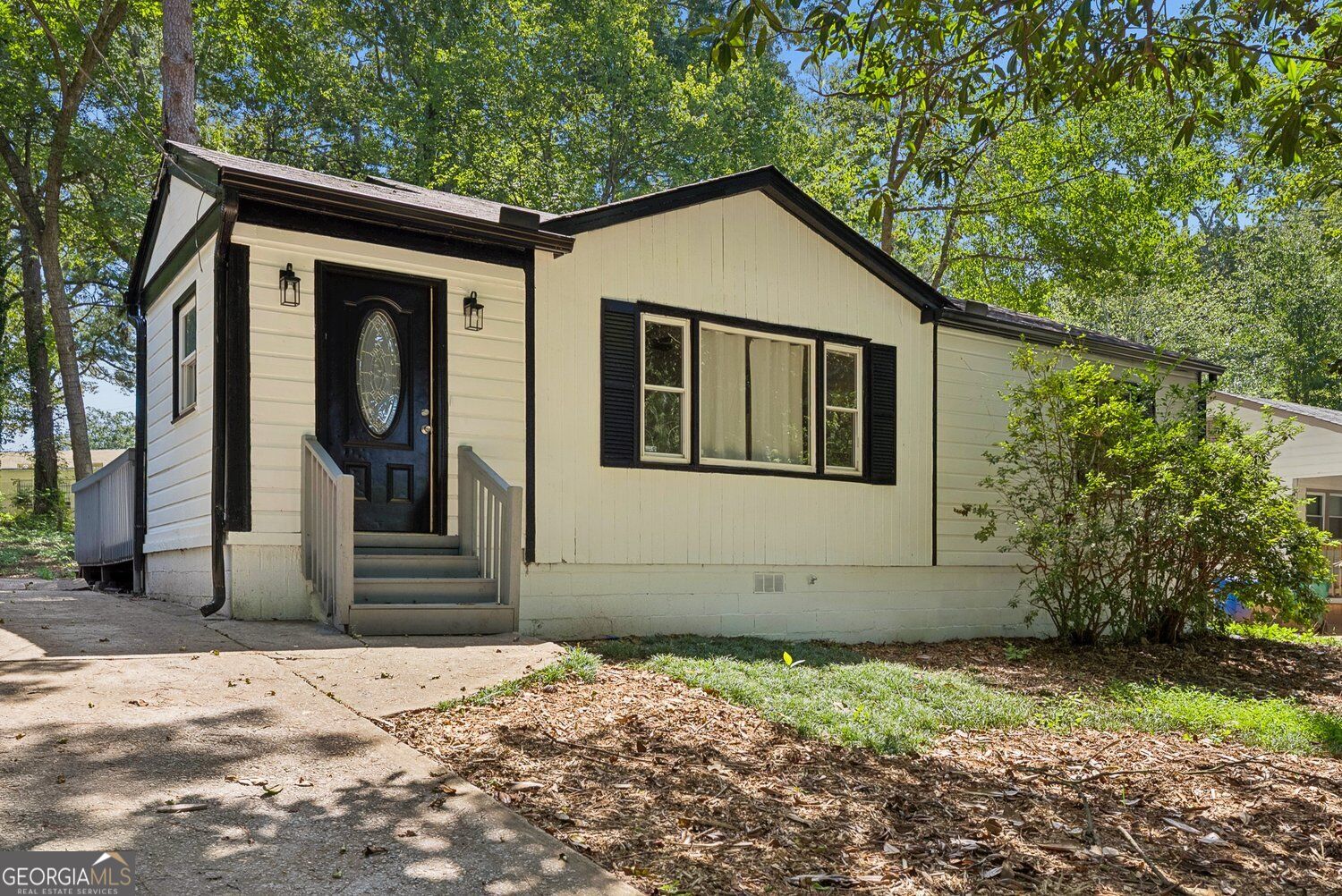 1790 Elaine Dr — photo