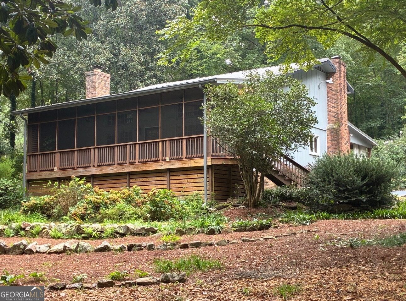 655 Mays Rd — photo