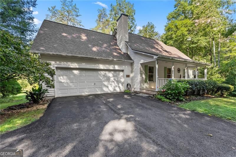 641 Martins Grove Rd — photo