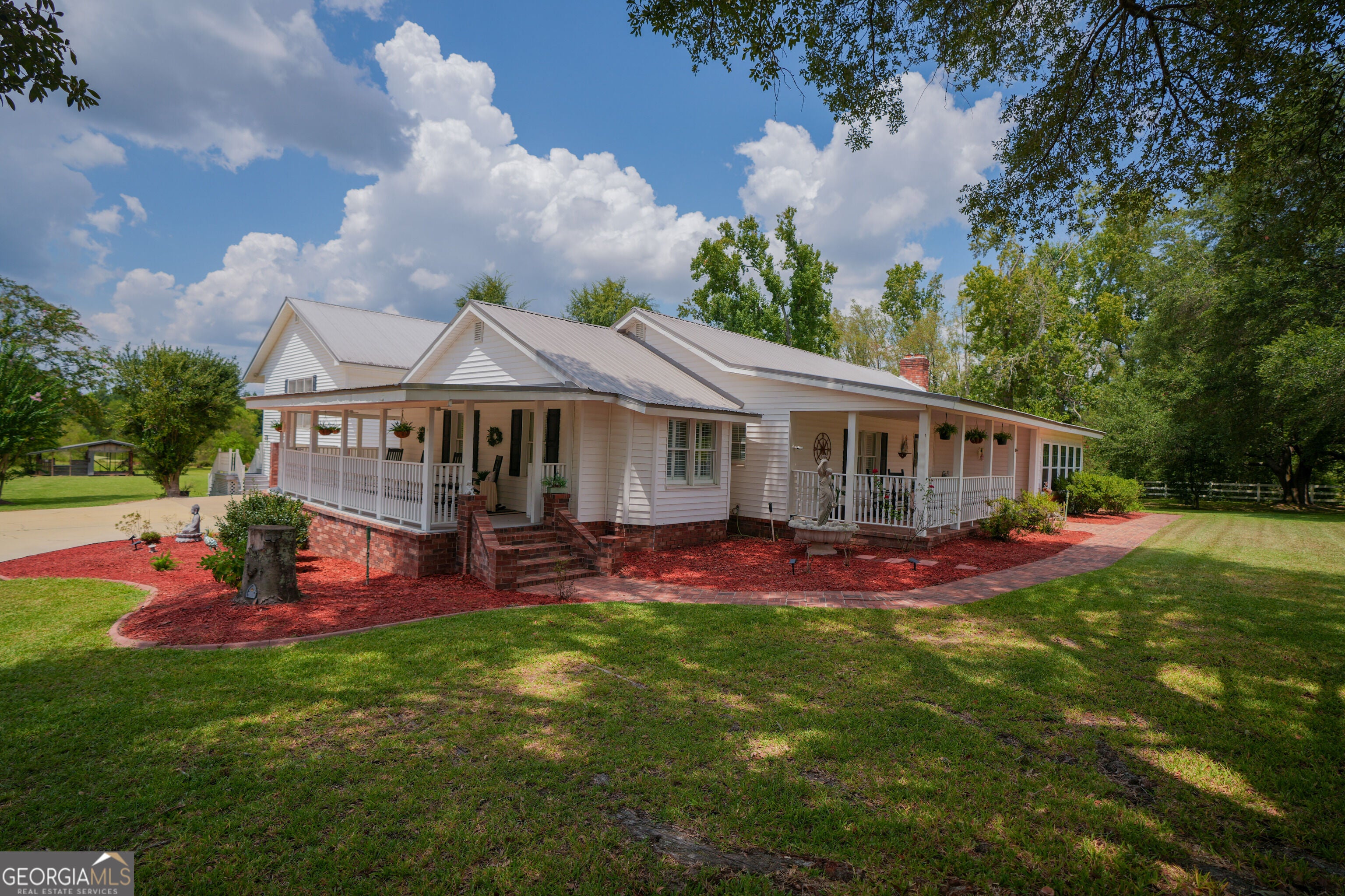 1833 Tom Odum Rd — photo