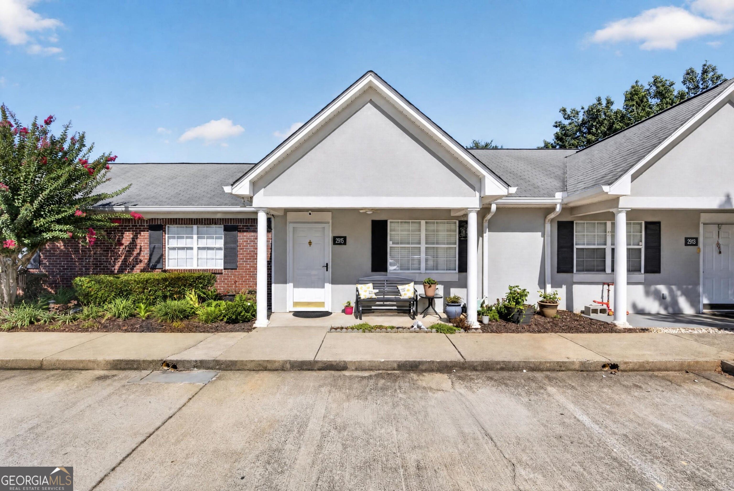 2915 Florence Dr — photo