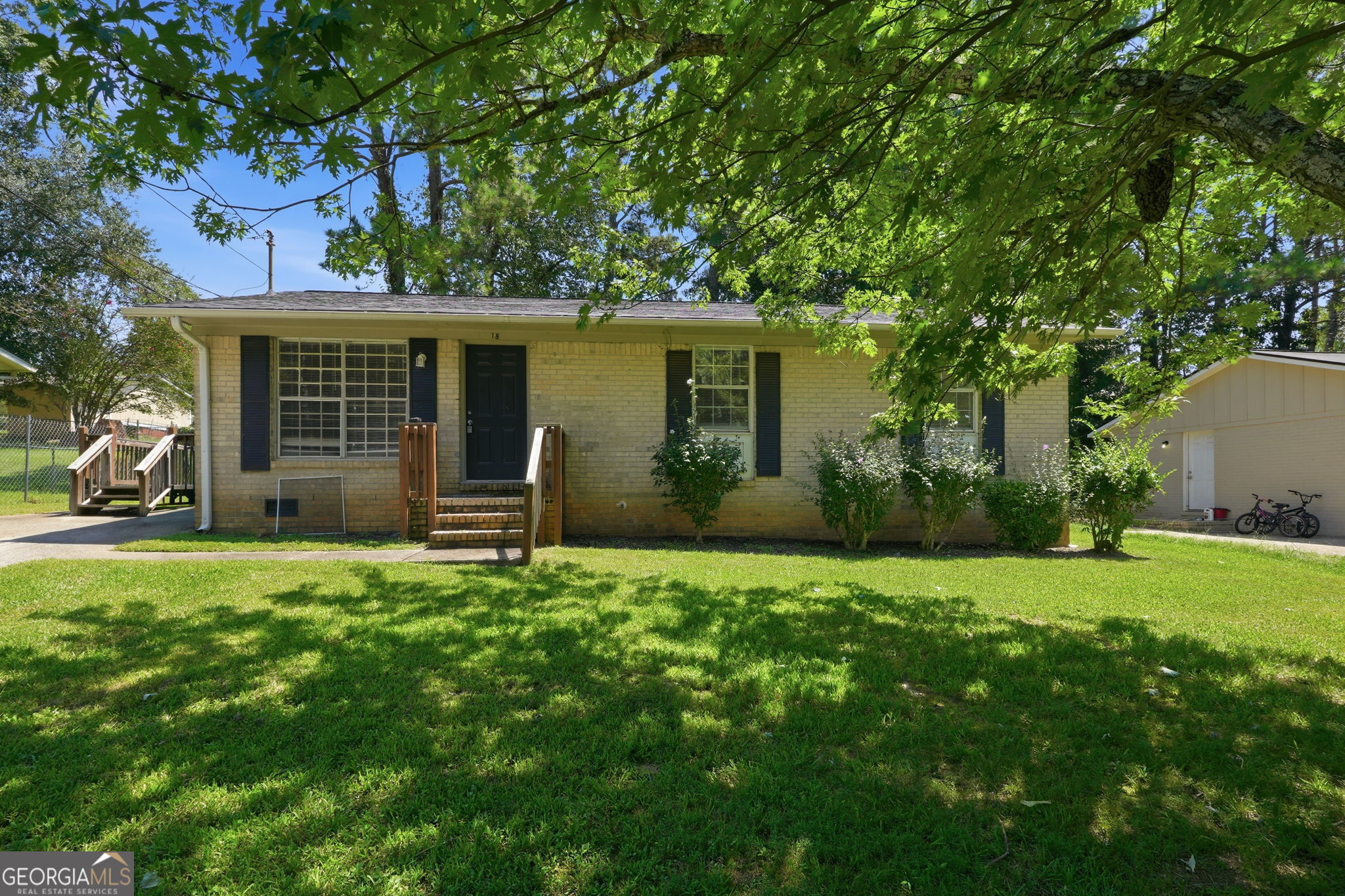 18 Westgate Park Dr — photo