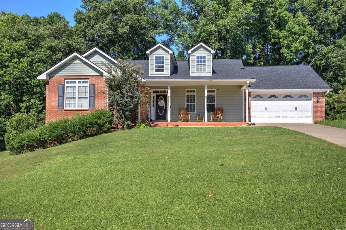 31 Cliffhanger Pte SW — photo